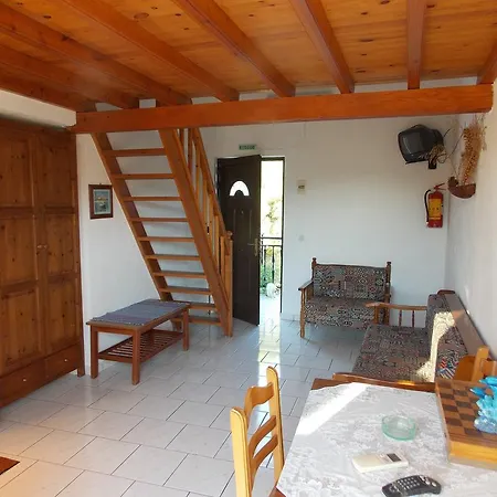 Pleiades Studios&maisonettes Apartamento