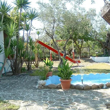 Pleiades Studios&maisonettes *